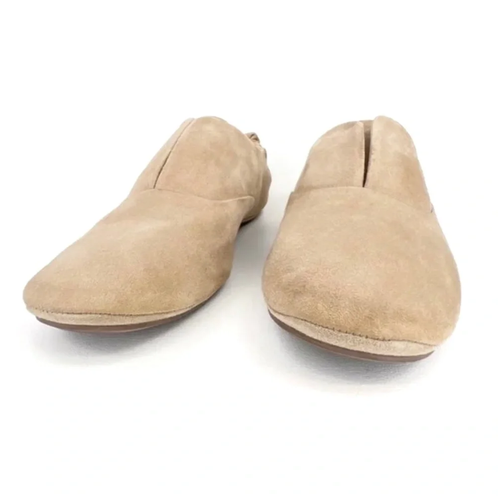 Chocolat Blu Shoes “Mario” Laceless Oxford Flats Tan Suede Women’s Size 6